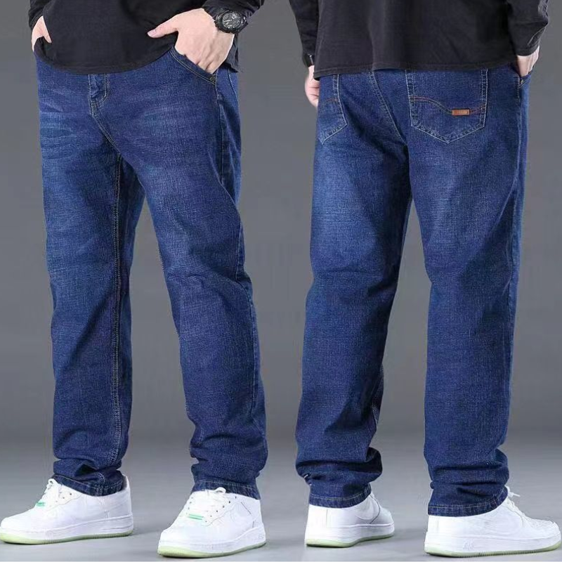 Relaxed Fit Stretch Jeans